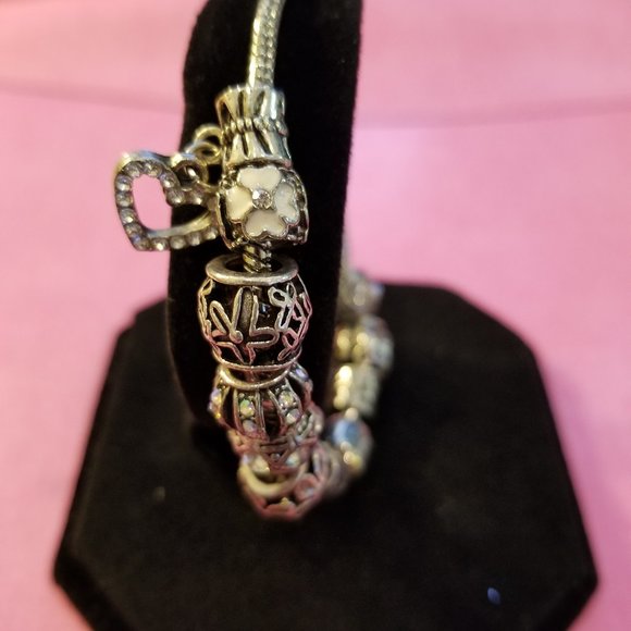 bracelet - Picture 3 of 5